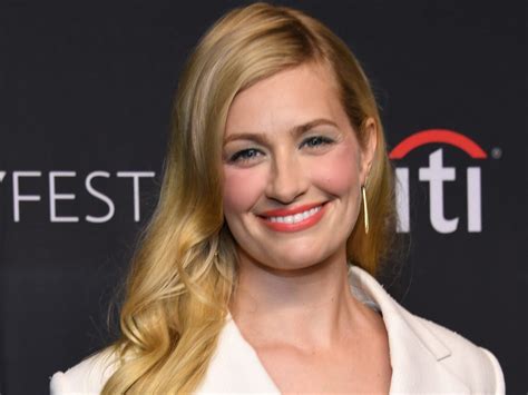 beth behrs ass|The Neighborhood Star Beth Behrs Shares Swimsuit Photo of